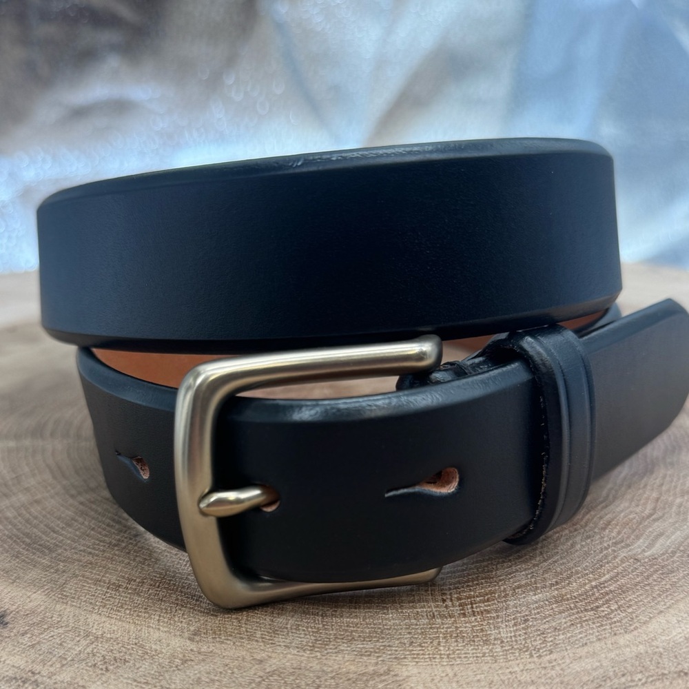 Volpi Concerie Italian Leather Belt | Black Brass Buckle | 39”